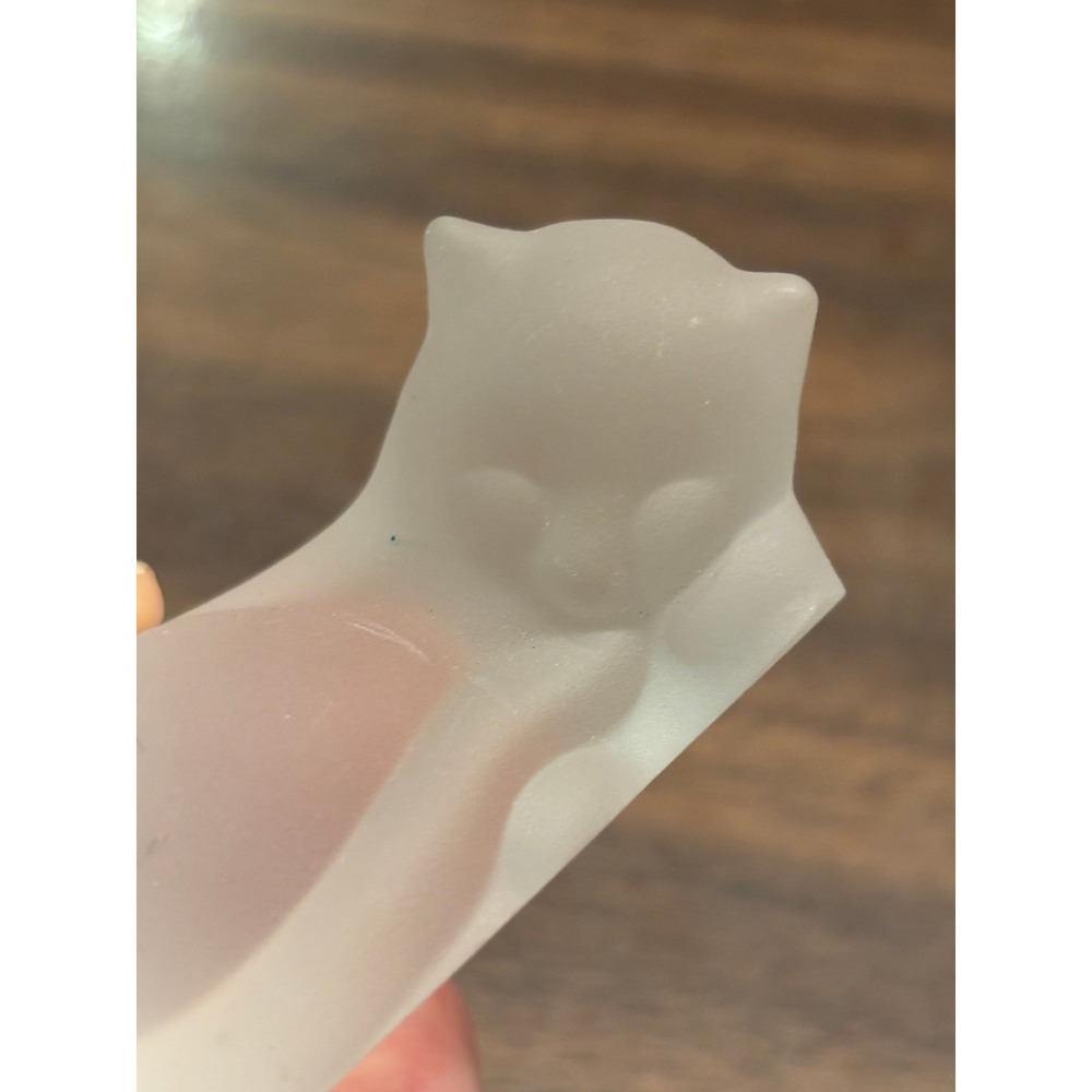 The Franklin Mint Frosted Satin Glass Sleeping Cat Figurine Vintage Art Glass - Picture 2 of 10